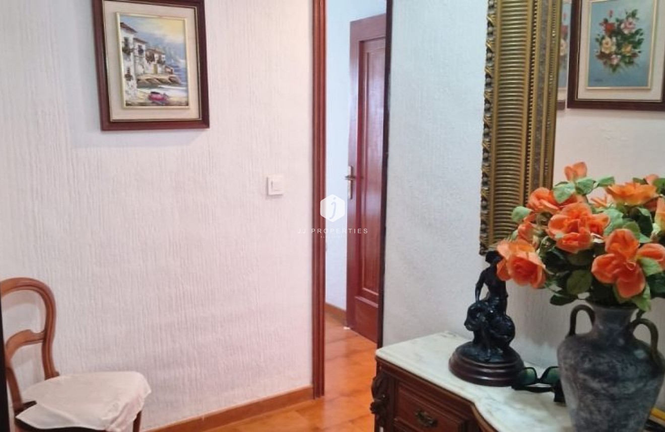 Tweedehands - Appartement / flat -
Torrevieja - Costa Blanca