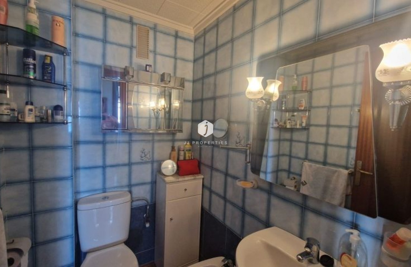 Tweedehands - Appartement / flat -
Torrevieja - Costa Blanca