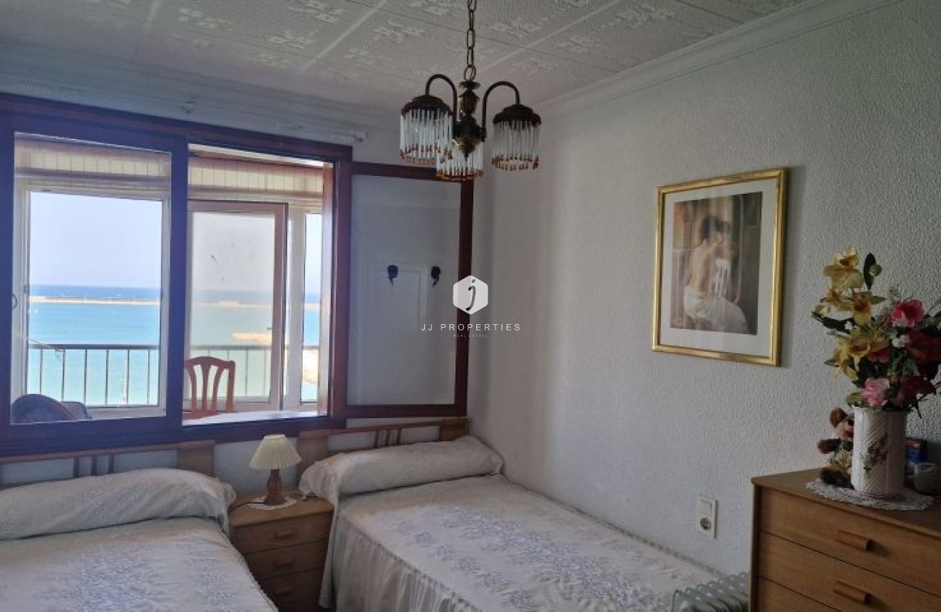 Tweedehands - Appartement / flat -
Torrevieja - Costa Blanca