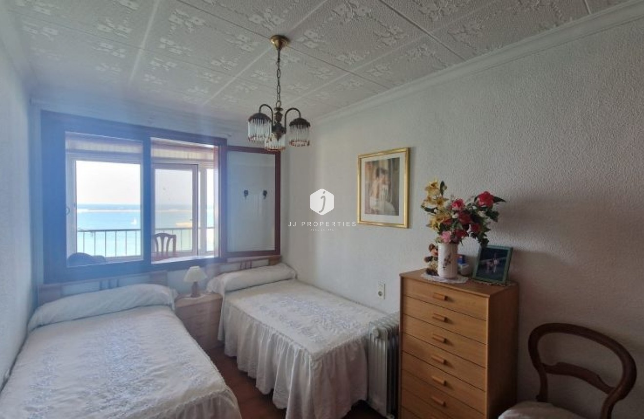 Tweedehands - Appartement / flat -
Torrevieja - Costa Blanca
