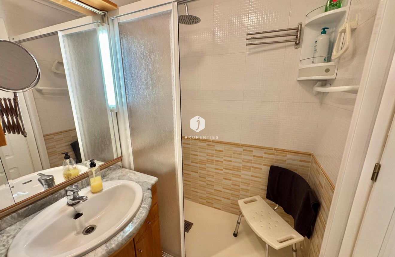 Tweedehands - Appartement / flat -
Almoradí - Inland