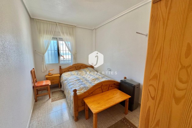 Tweedehands - Appartement / flat -
Almoradí - Inland