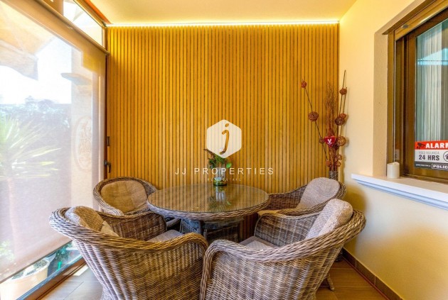 Tweedehands - Chalet -
Torrevieja - aguas nuevas