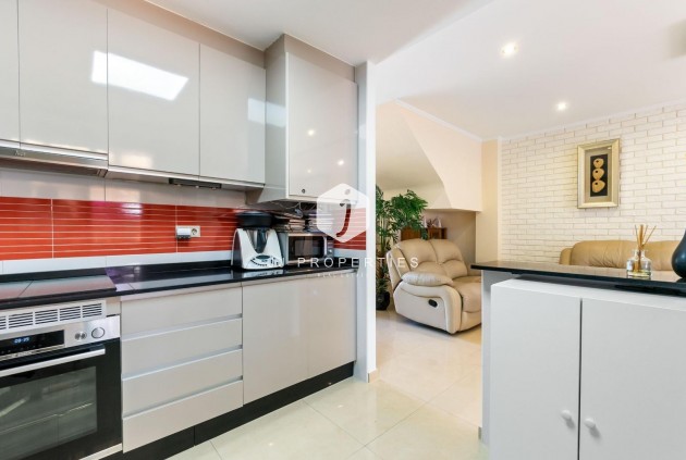 Tweedehands - Chalet -
Torrevieja - aguas nuevas