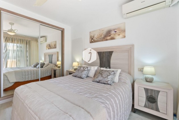 Tweedehands - Chalet -
Torrevieja - aguas nuevas