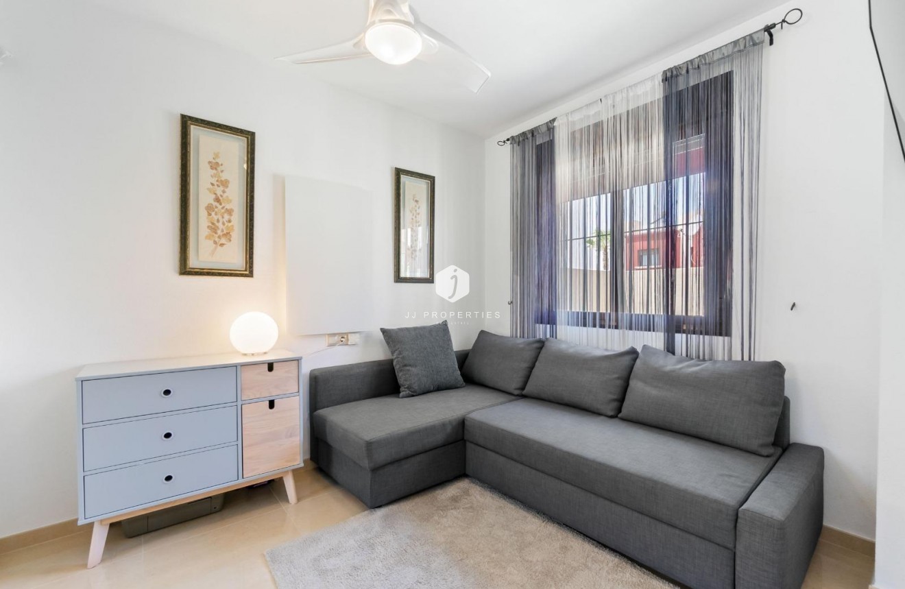 Tweedehands - Chalet -
Torrevieja - aguas nuevas