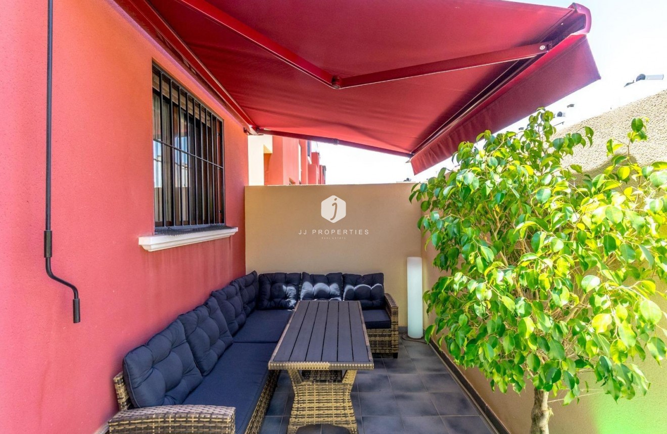 Tweedehands - Chalet -
Torrevieja - aguas nuevas