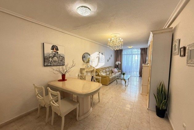 Tweedehands - Chalet -
Torrevieja - Calas blanca