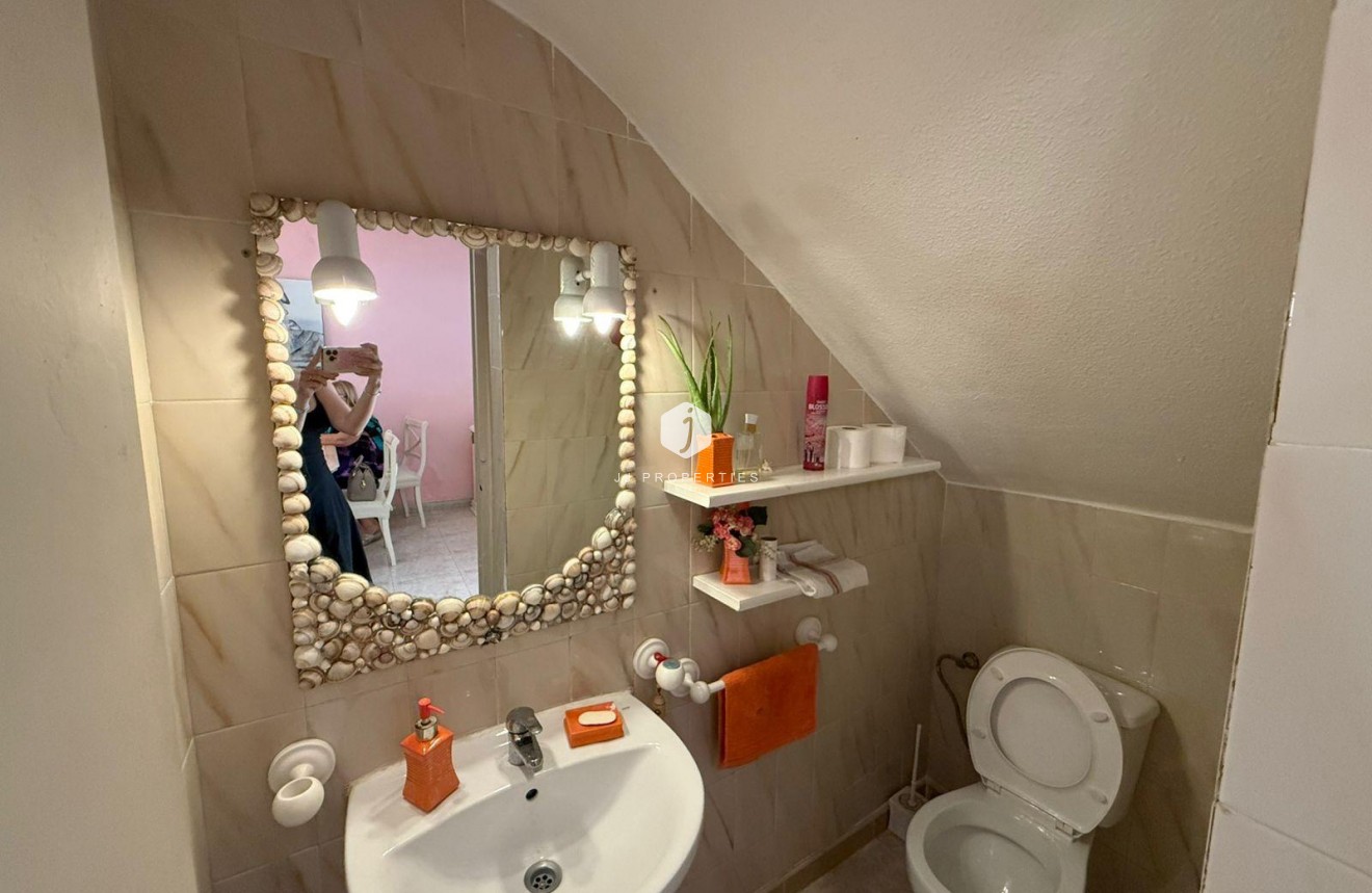 Tweedehands - Chalet -
Torrevieja - Calas blanca