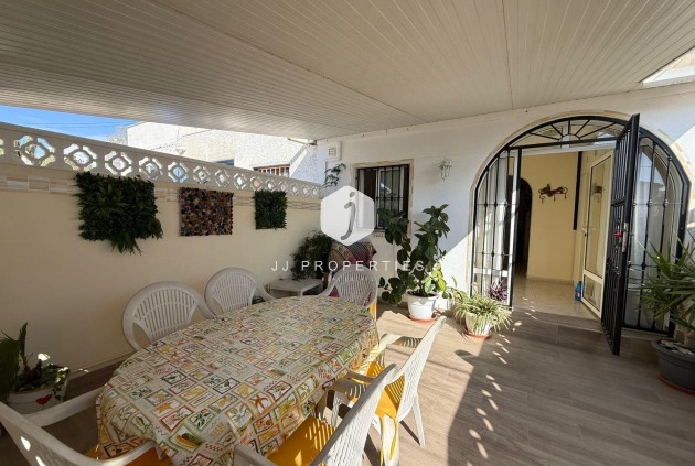 Tweedehands - Chalet -
Torrevieja - Calas blanca
