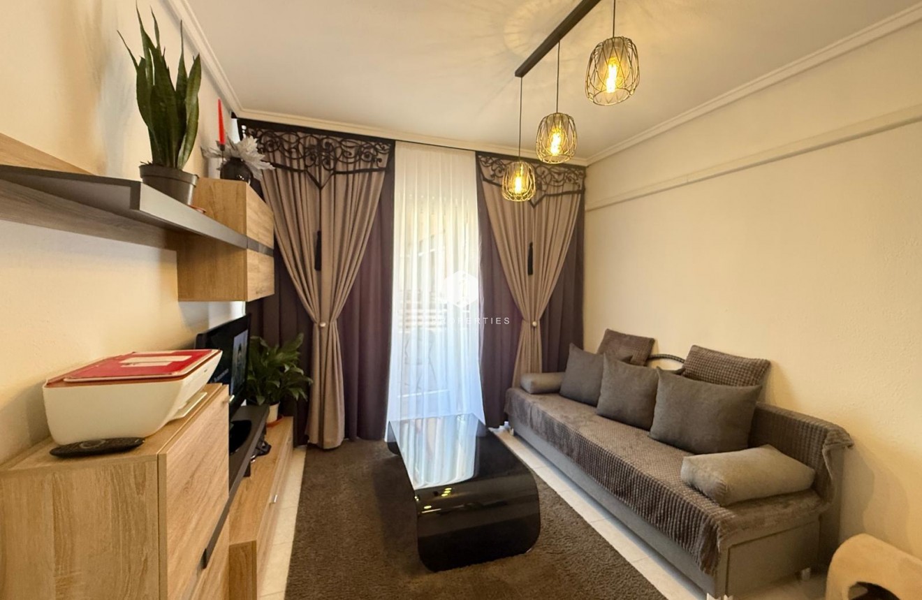 Tweedehands - Appartement / flat -
Torrevieja - PARQUE DE LAS NACIONES