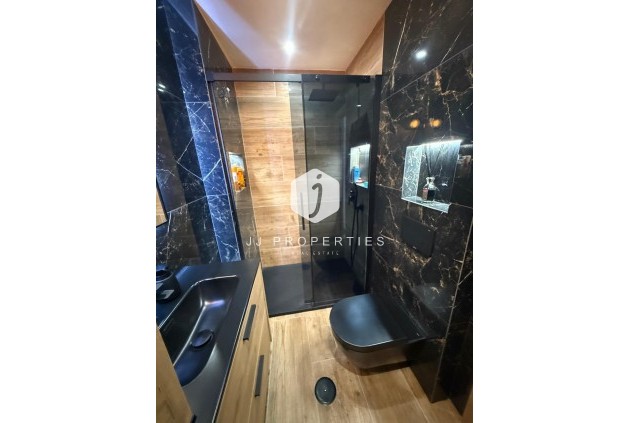 Tweedehands - Appartement / flat -
Torrevieja - PARQUE DE LAS NACIONES