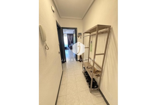 Tweedehands - Appartement / flat -
Torrevieja - PARQUE DE LAS NACIONES