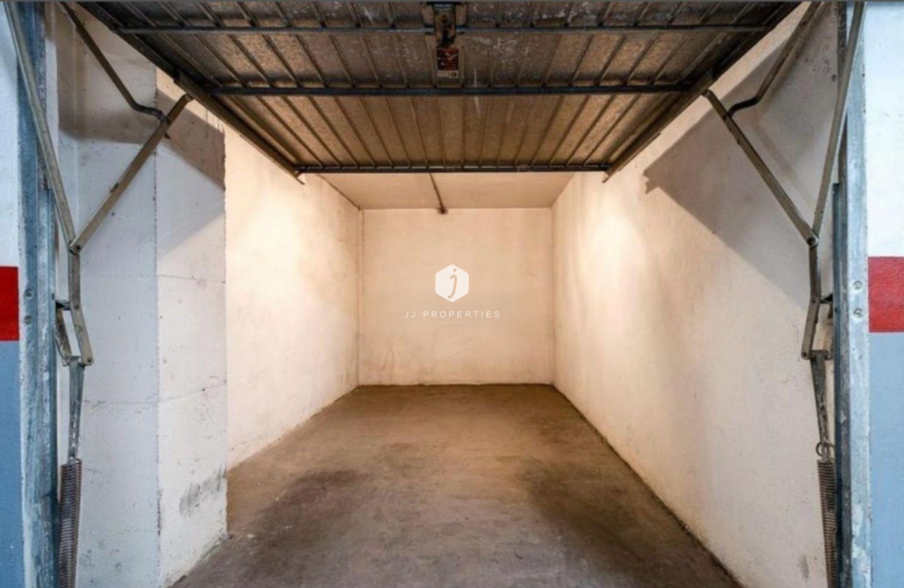 Tweedehands - Appartement / flat -
Torrevieja - PARQUE DE LAS NACIONES