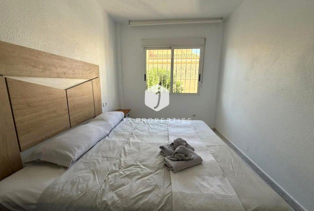 Tweedehands - Bungalow -
Torrevieja - Los Frutales