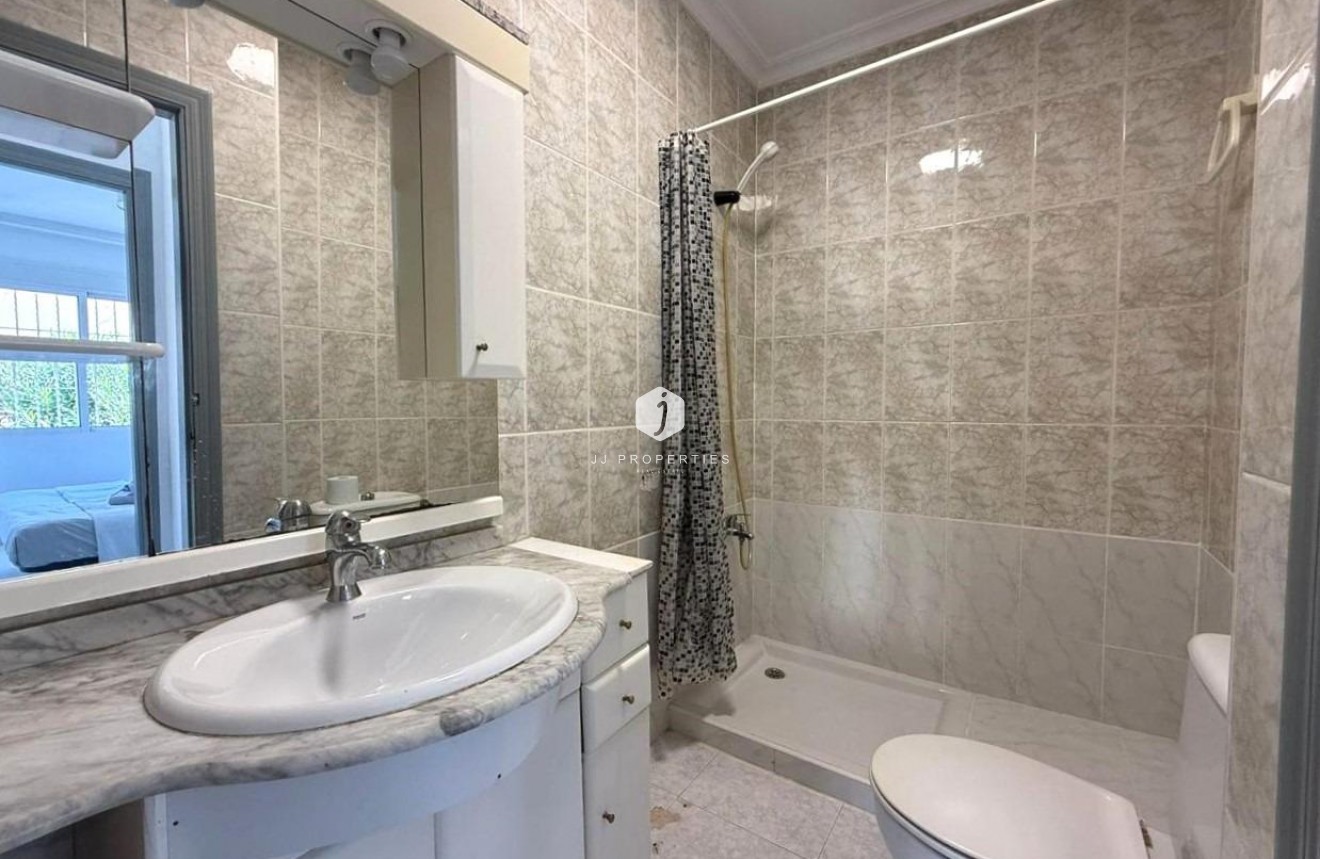 Tweedehands - Bungalow -
Torrevieja - Los Frutales