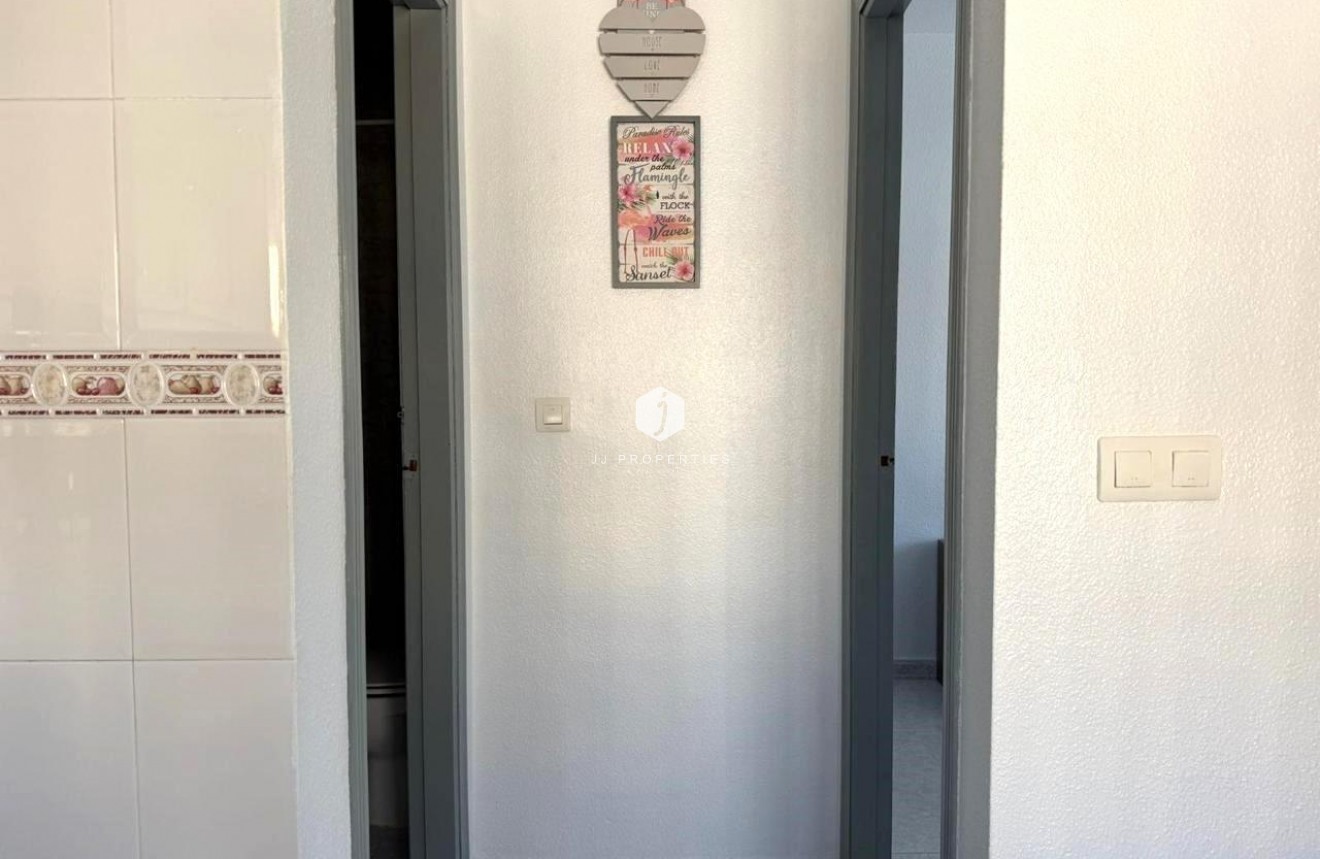 Tweedehands - Bungalow -
Torrevieja - Los Frutales