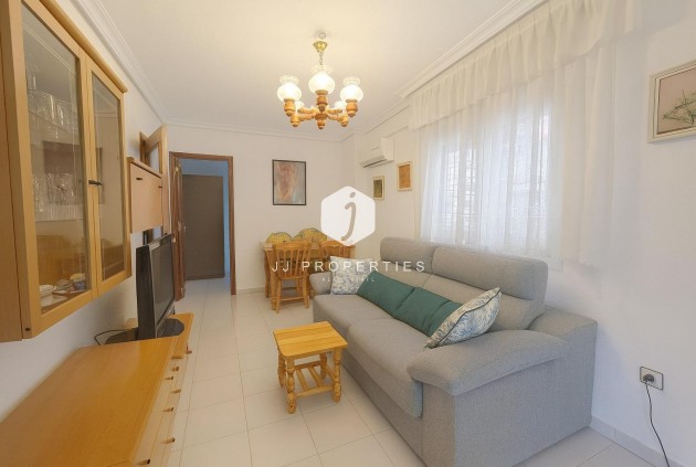 Tweedehands - Appartement / flat -
Torrevieja - Acequion