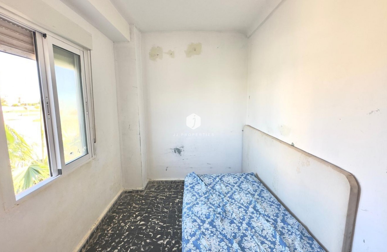 Tweedehands - Appartement / flat -
Torrevieja - Zona Los Frutales