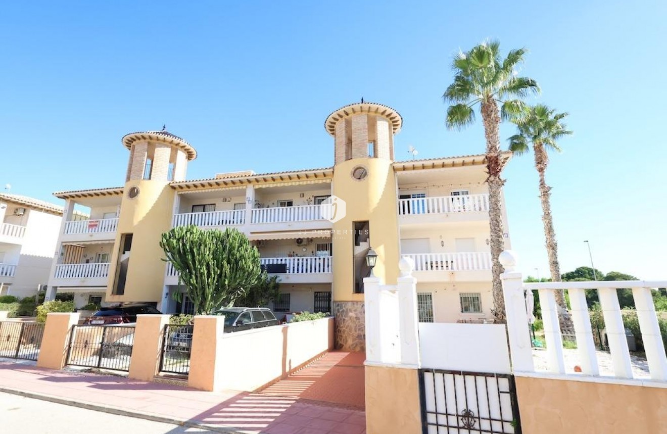 Tweedehands - Penthouse -
Orihuela Costa - Costa Blanca