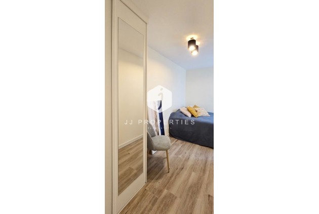 Tweedehands - Appartement / flat -
Torrevieja - Centro