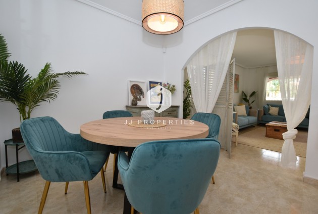 Tweedehands - Chalet -
Ciudad Quesada - Costa Blanca