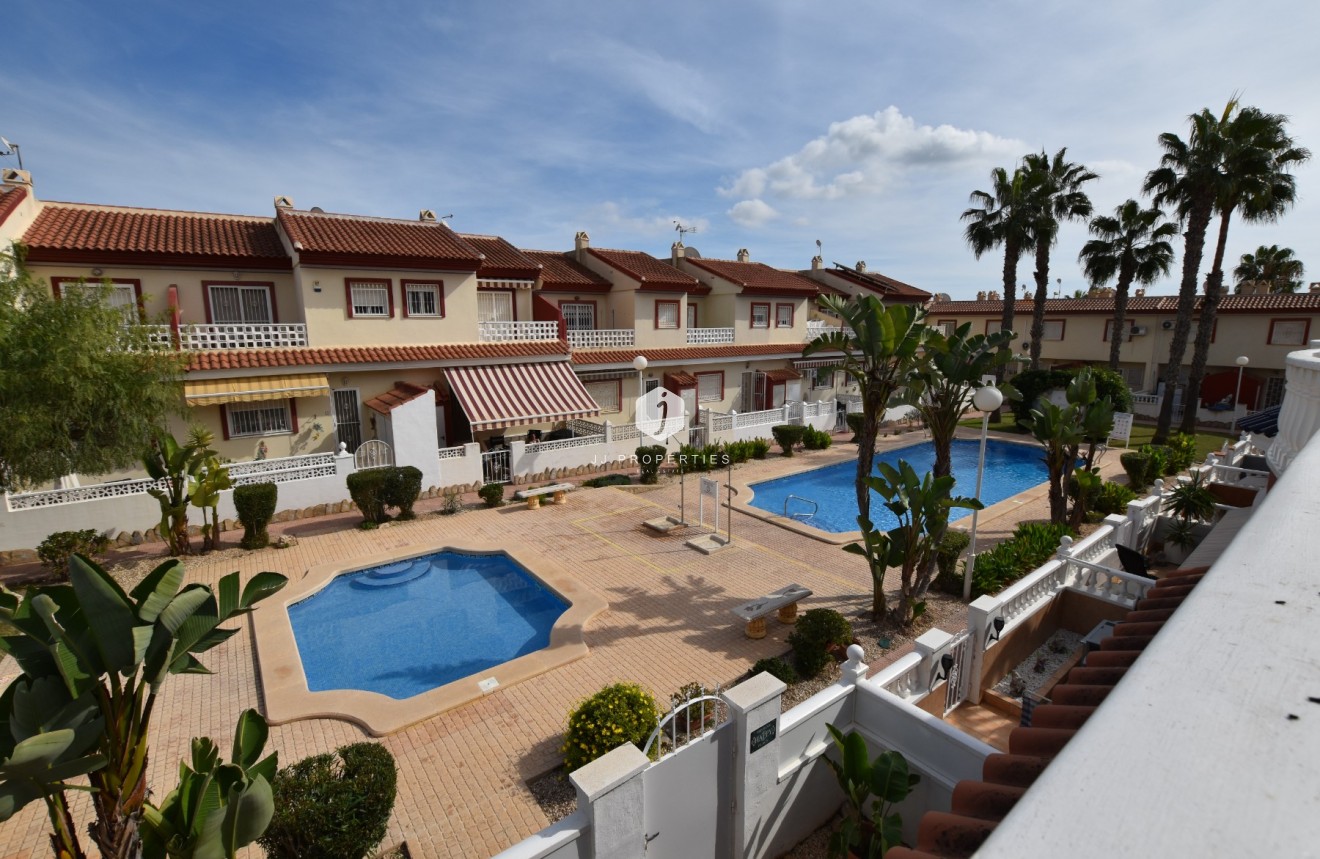 Tweedehands - Chalet -
Ciudad Quesada - Costa Blanca