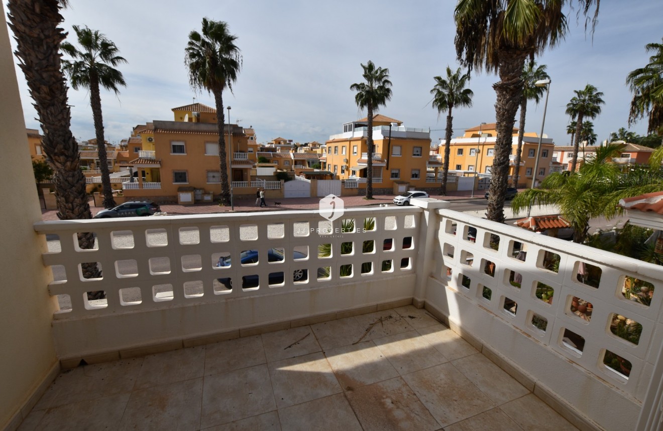Tweedehands - Chalet -
Ciudad Quesada - Costa Blanca