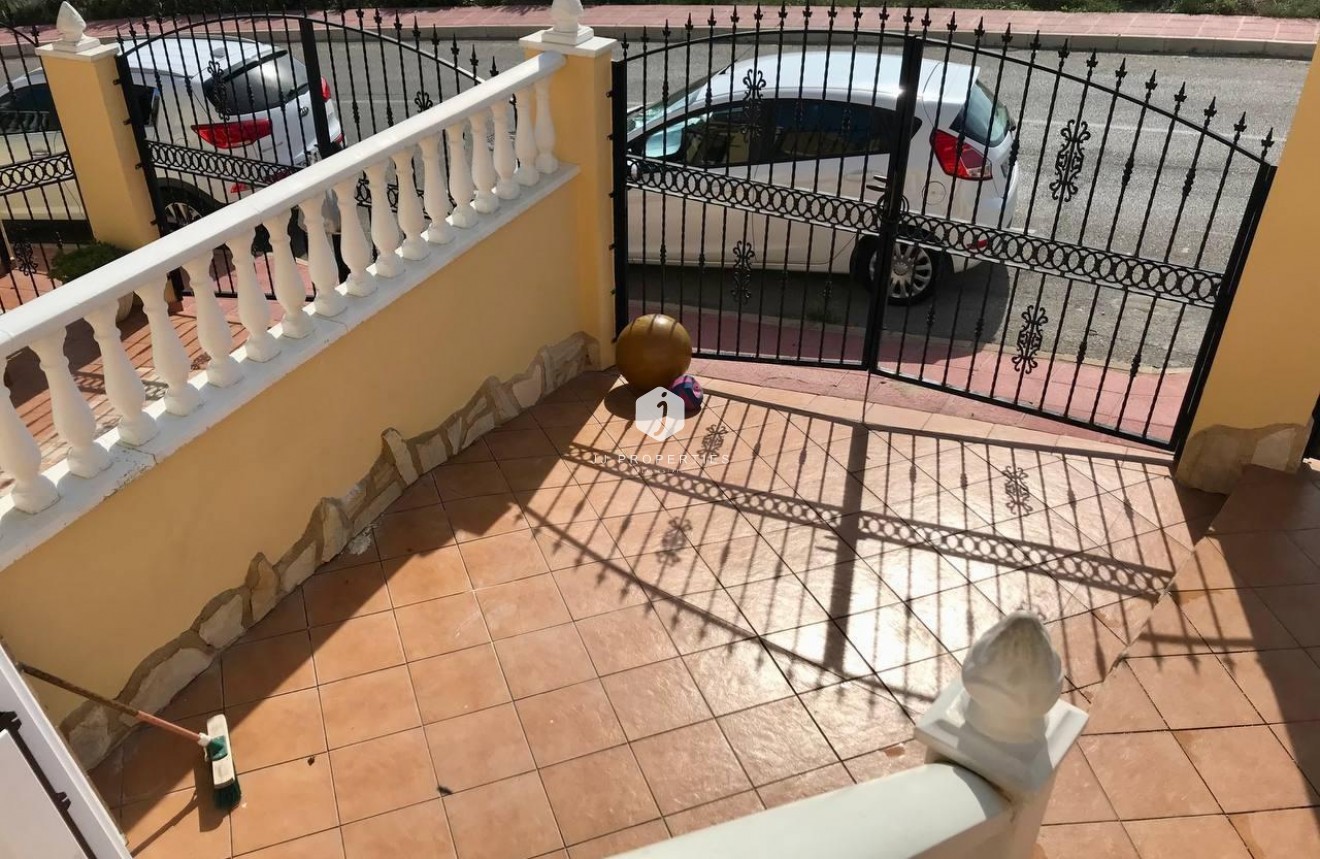 Tweedehands - Chalet -
Orihuela Costa - Villamartín-las Filipinas