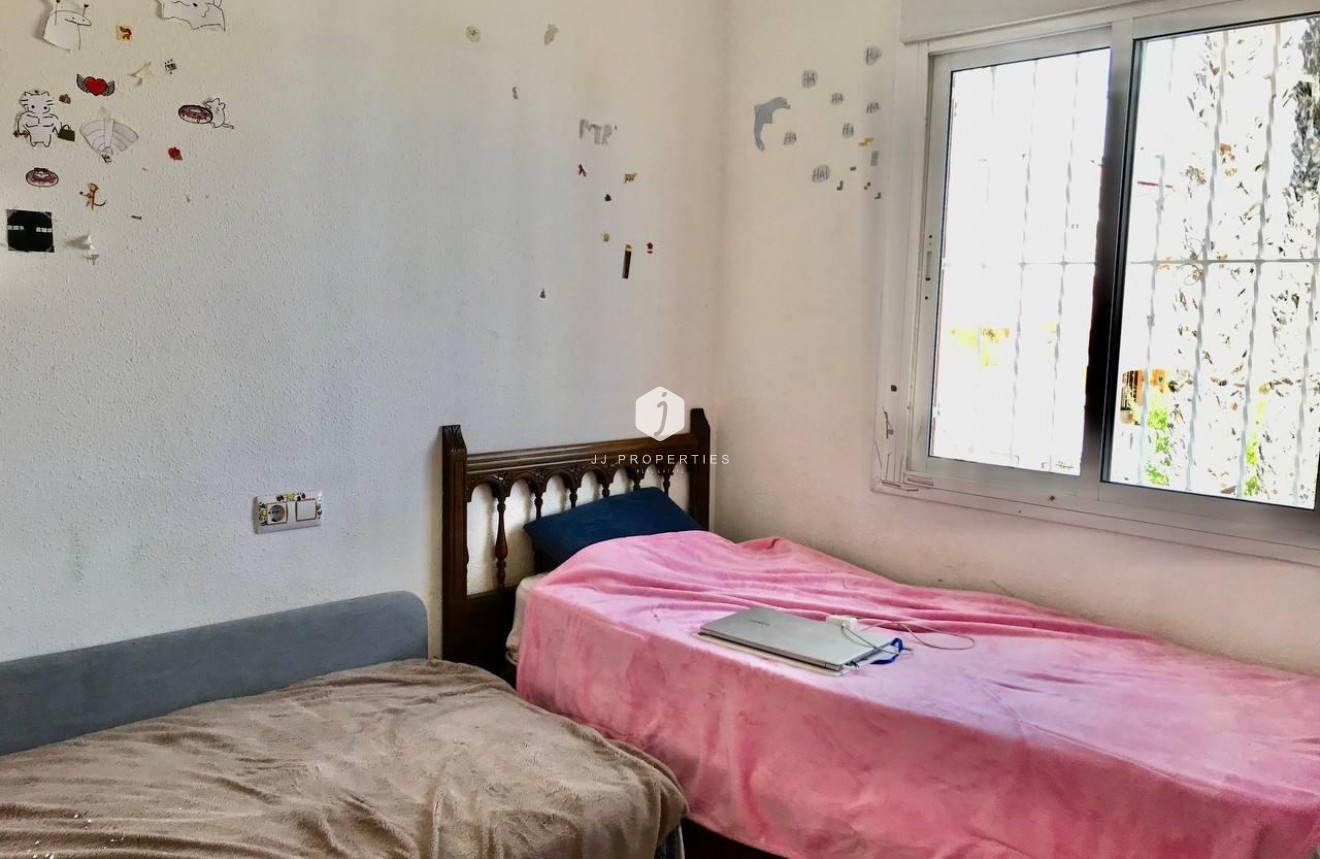 Tweedehands - Chalet -
Orihuela Costa - Villamartín-las Filipinas