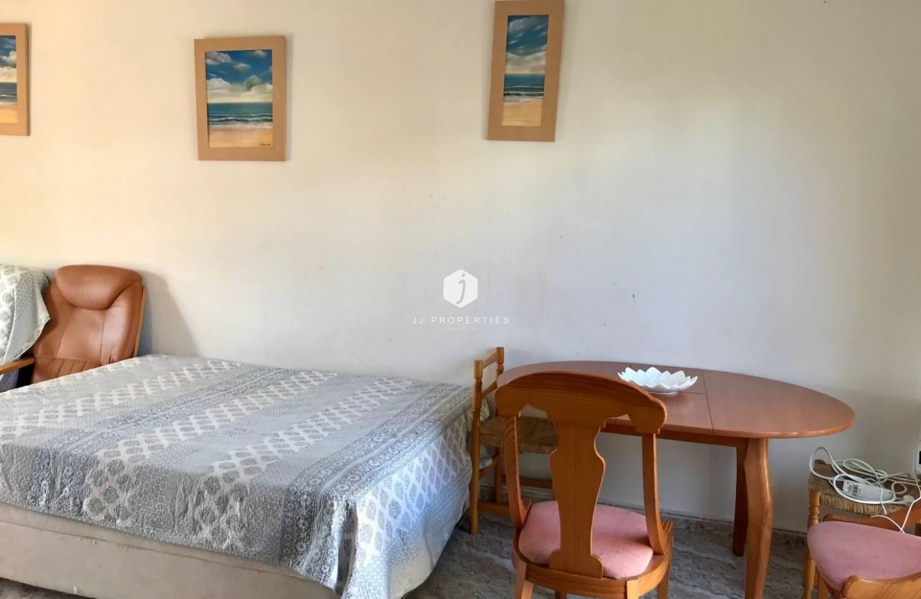 Tweedehands - Chalet -
Orihuela Costa - Villamartín-las Filipinas