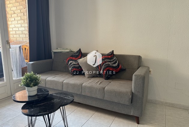 Tweedehands - Appartement / flat -
Torrevieja - Costa Blanca