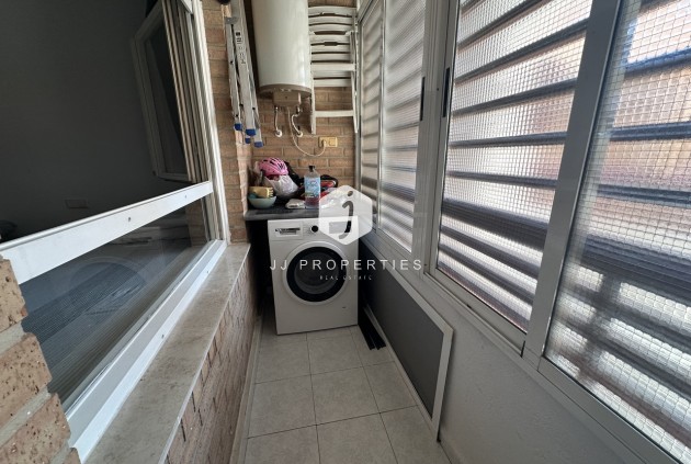 Tweedehands - Appartement / flat -
Torrevieja - Costa Blanca