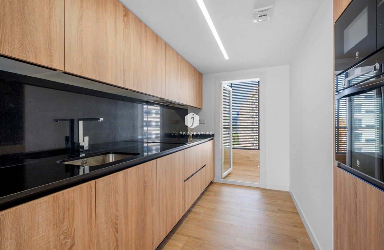 D'occasion - Appartement -
Punta Prima - Costa Blanca