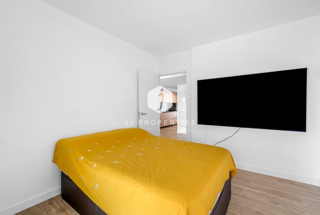 D'occasion - Appartement -
Punta Prima - Costa Blanca