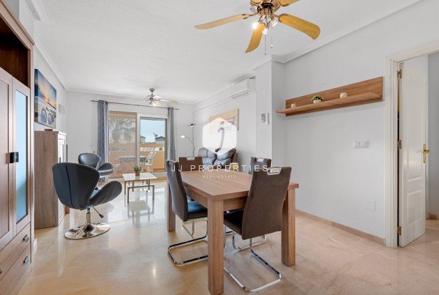 Tweedehands - Appartement / flat -
Playa Flamenca - Costa Blanca