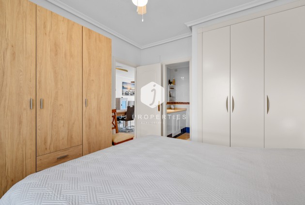 Tweedehands - Appartement / flat -
Playa Flamenca - Costa Blanca