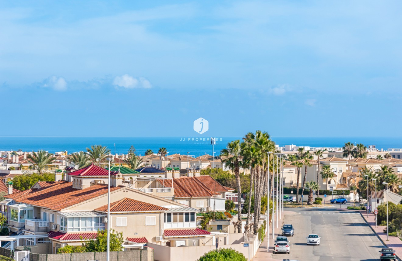 Tweedehands - Appartement / flat -
Playa Flamenca - Costa Blanca