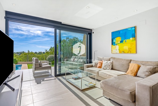 Tweedehands - Villa -
Orihuela Costa - Costa Blanca