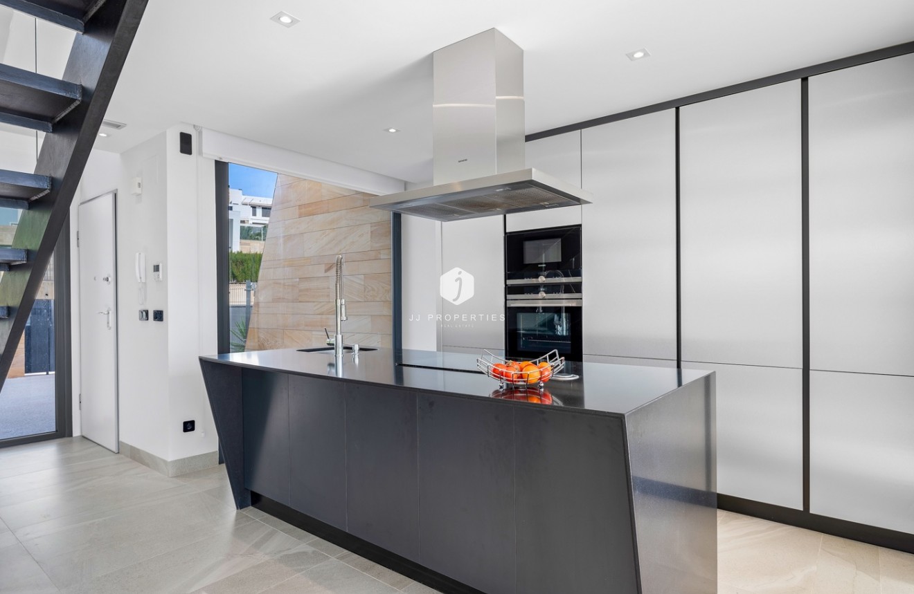 Tweedehands - Villa -
Orihuela Costa - Costa Blanca