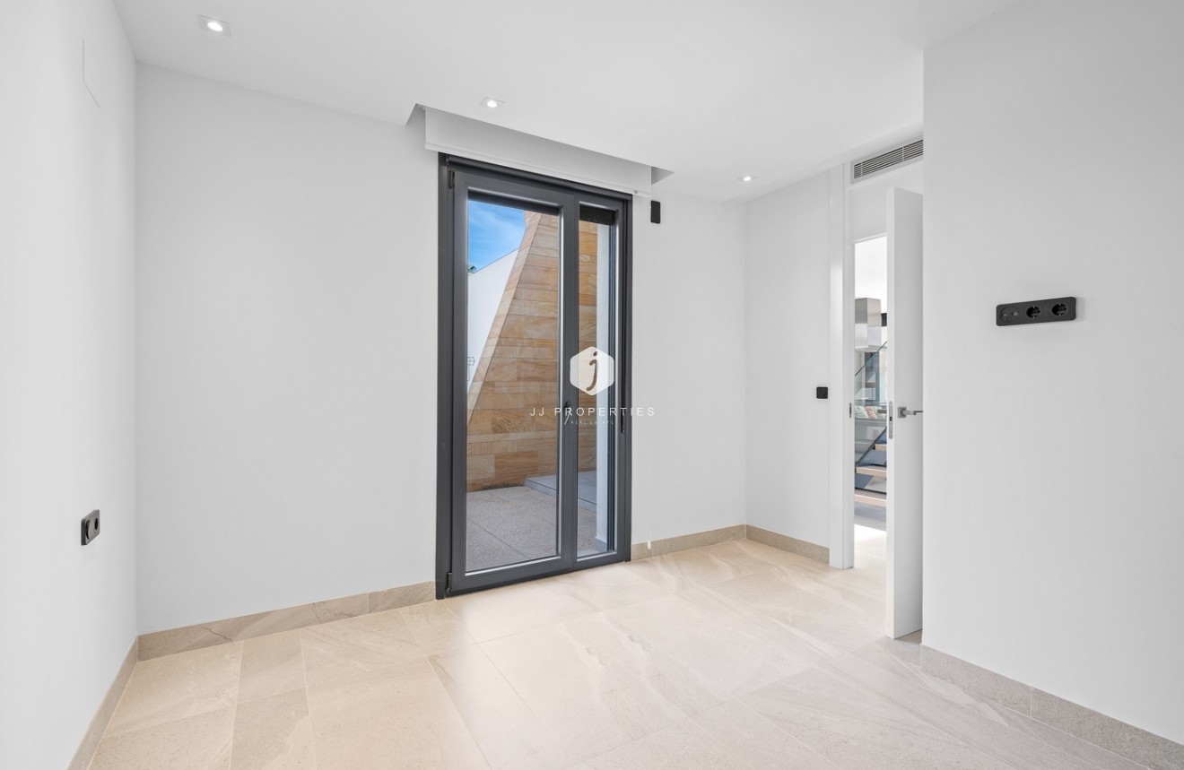 Tweedehands - Villa -
Orihuela Costa - Costa Blanca