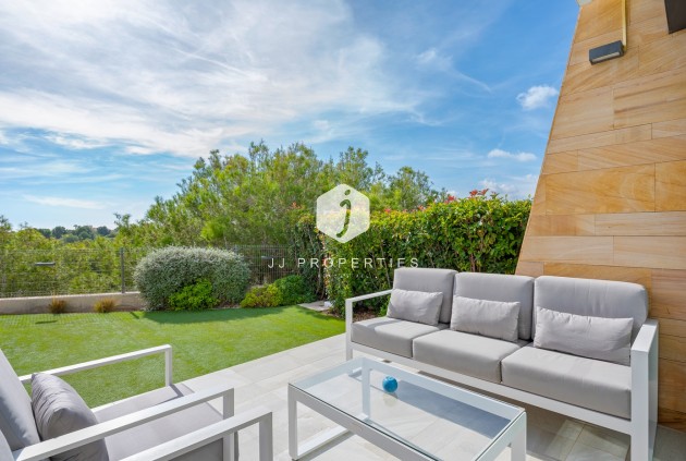 Tweedehands - Villa -
Orihuela Costa - Costa Blanca