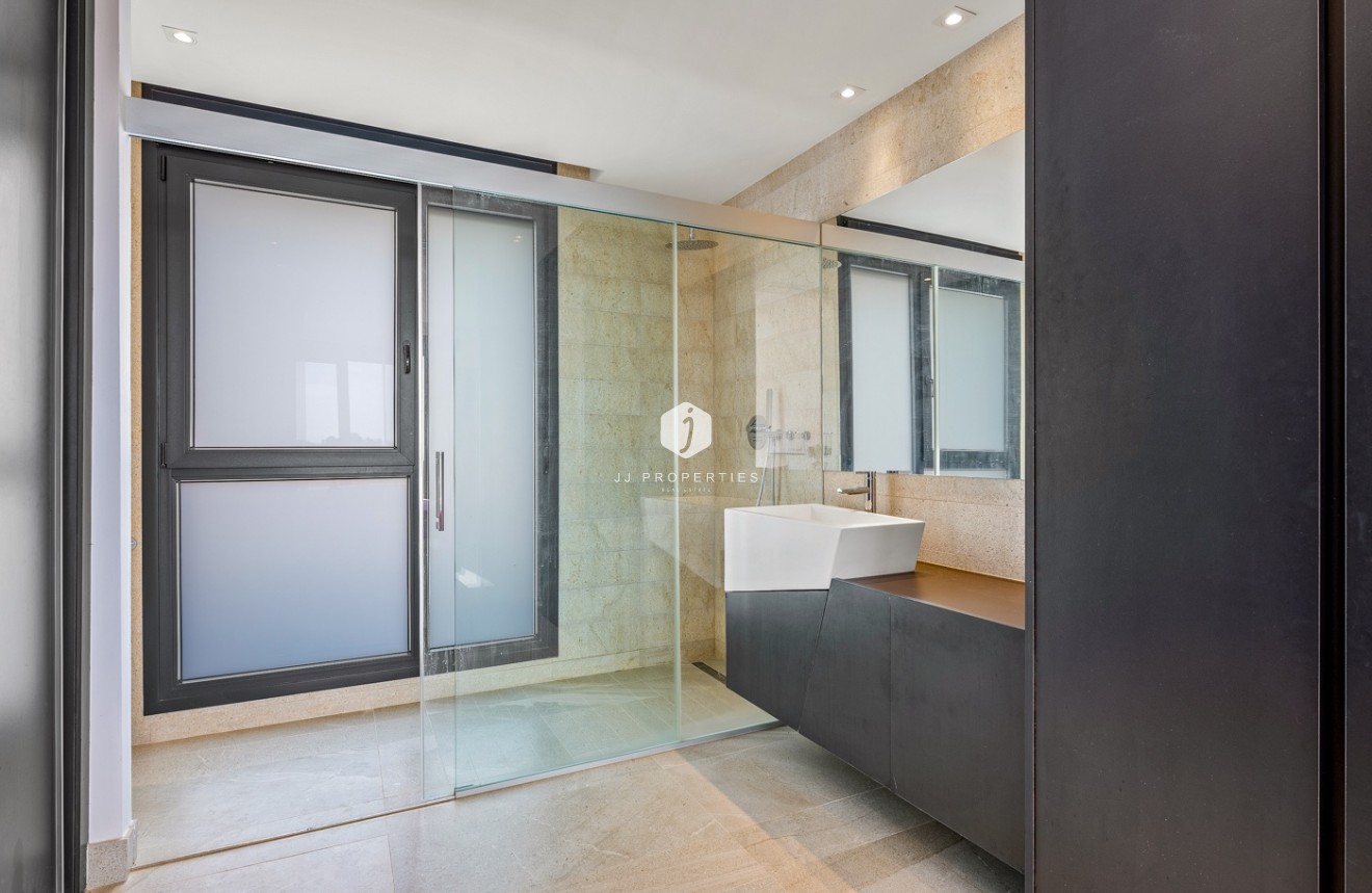 Tweedehands - Villa -
Orihuela Costa - Costa Blanca