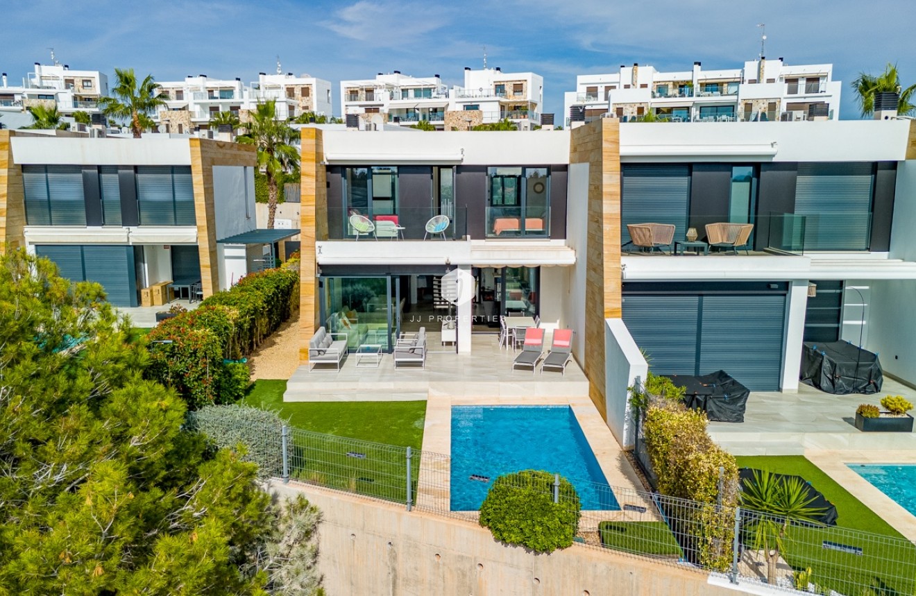 Tweedehands - Villa -
Orihuela Costa - Costa Blanca