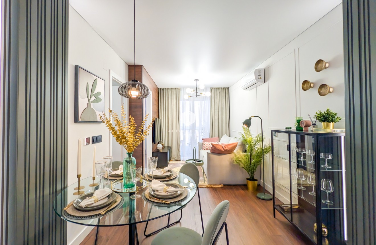 Tweedehands - Appartement / flat -
Torrevieja - Costa Blanca