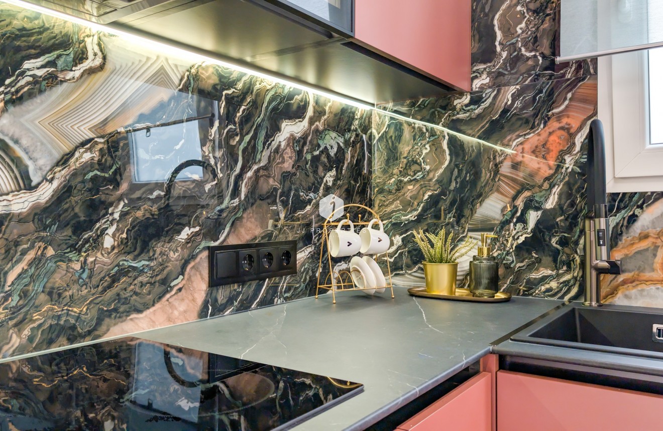 Tweedehands - Appartement / flat -
Torrevieja - Costa Blanca