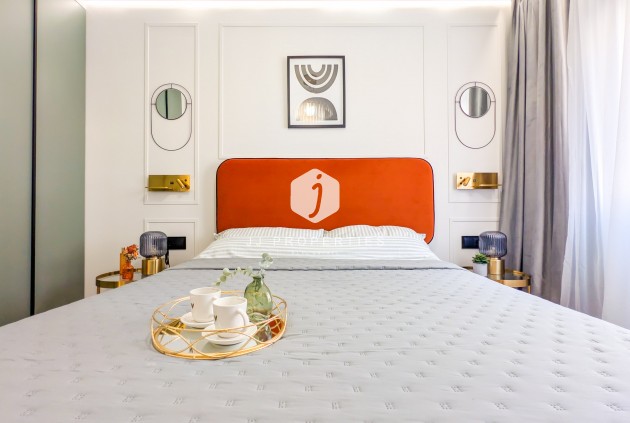 Tweedehands - Appartement / flat -
Torrevieja - Costa Blanca