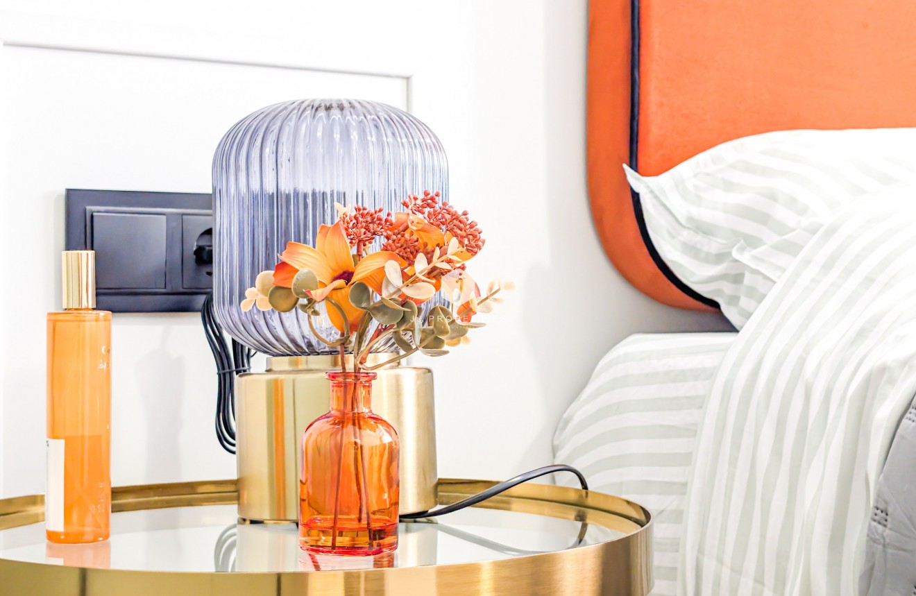 Tweedehands - Appartement / flat -
Torrevieja - Costa Blanca