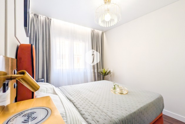 Tweedehands - Appartement / flat -
Torrevieja - Costa Blanca