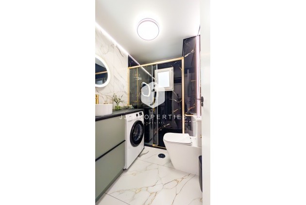 Tweedehands - Appartement / flat -
Torrevieja - Costa Blanca